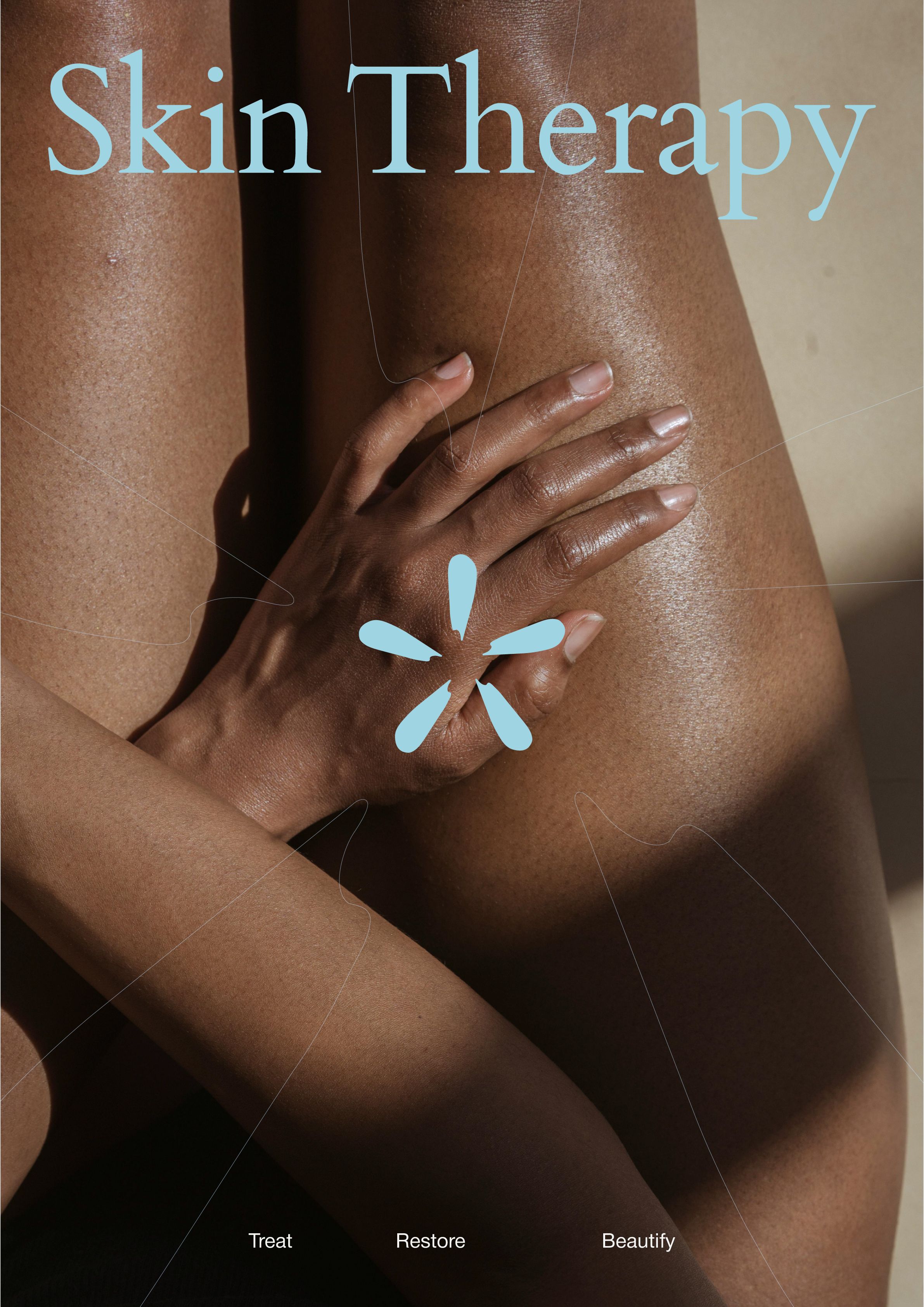 Peau soignée, bras croisés en lumière naturelle