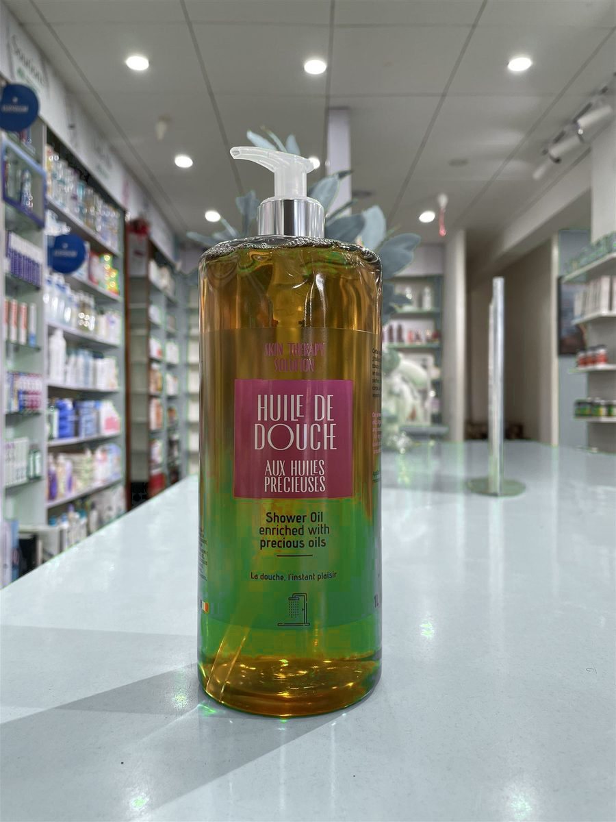 La boutique Skin Therapy — huile de douche sur le comptoir